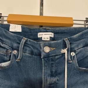 Good American, good waist jeans